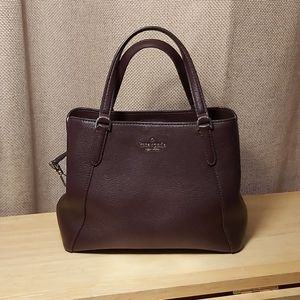 Gently use Kate Spade handbag. 8/10 condition.